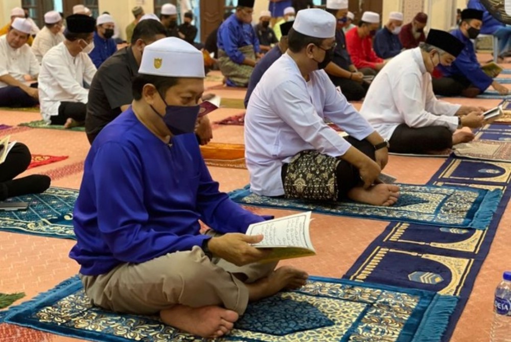 Tolak kerjasama: Zahid kata muktamad, Ahmad kata belum lagi