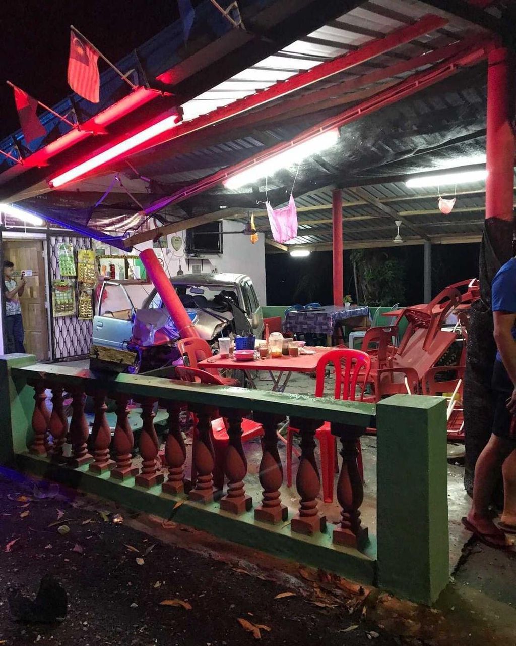 Langgar warung