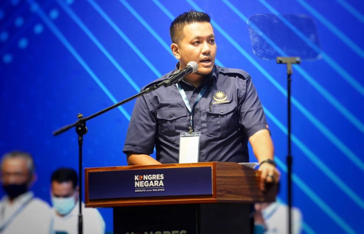 Afif Bahardin kluster mahkamah Azalina