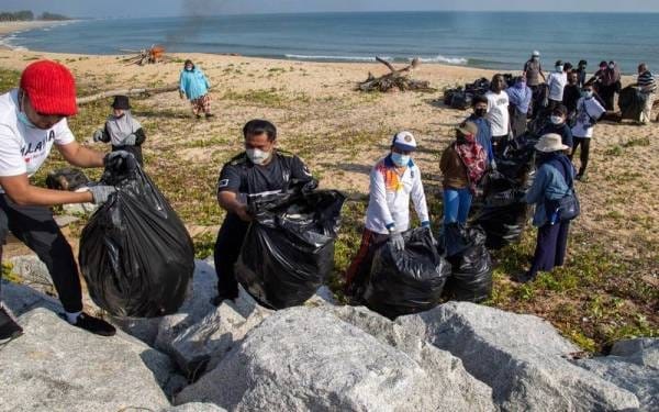 Sampah pantai terengganu