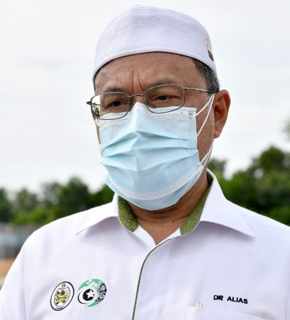 DR ALIAS RAZAK
