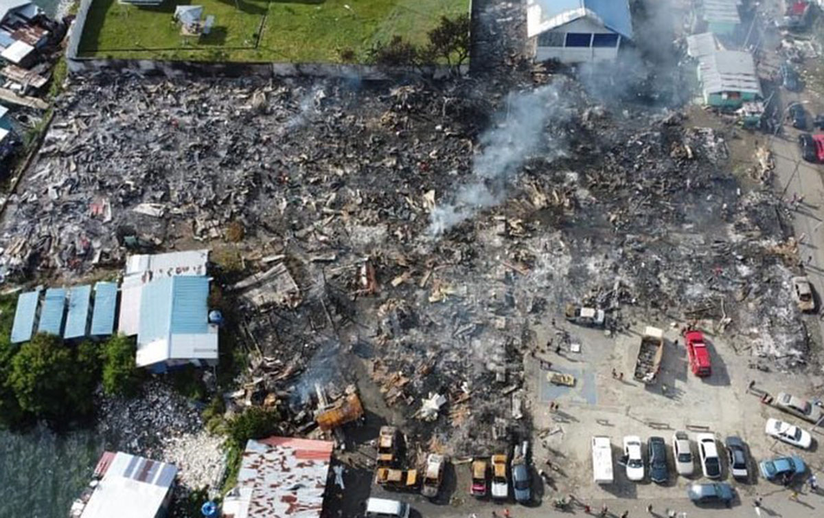 [VIDEO] 100 pintu rumah kongsi terbakar, 900 hilang tempat tinggal