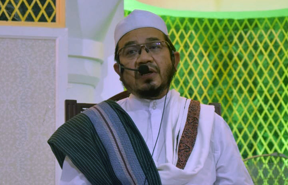 Tersalah berbuka awal ikut azan radio, puasa batal, wajib ganti