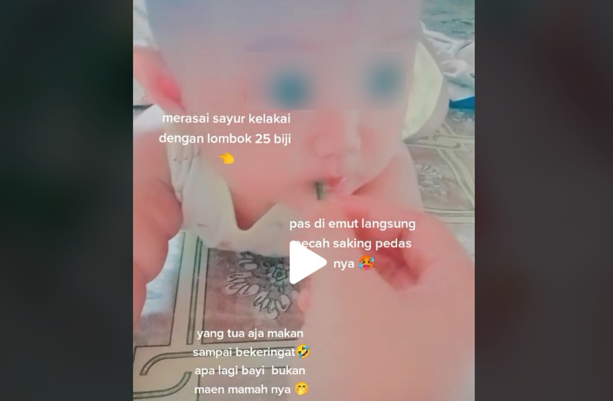 [VIDEO] Ibu beri bayi makan sayur dicampur 25 ulas cili