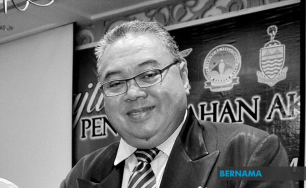 pengarang urusan bernama nasir yusoff