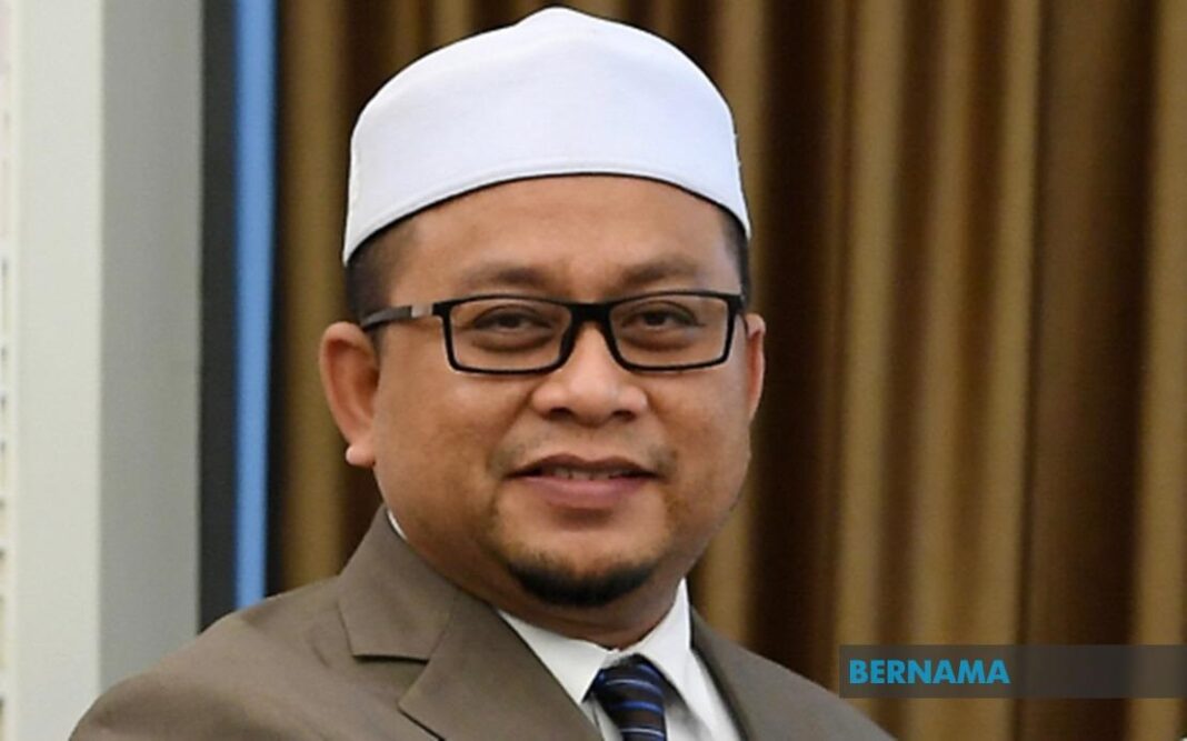 Datuk Ahmad Marzuk Shaary