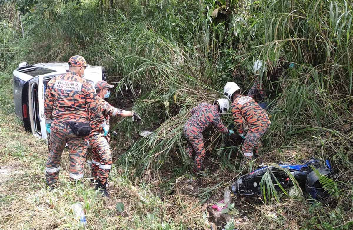 2 beranak Orang Asli maut dalam kemalangan