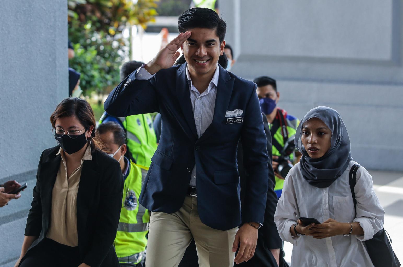 Isu LCS: Saya akan terus bersuara meski diugut, kata Syed Saddiq