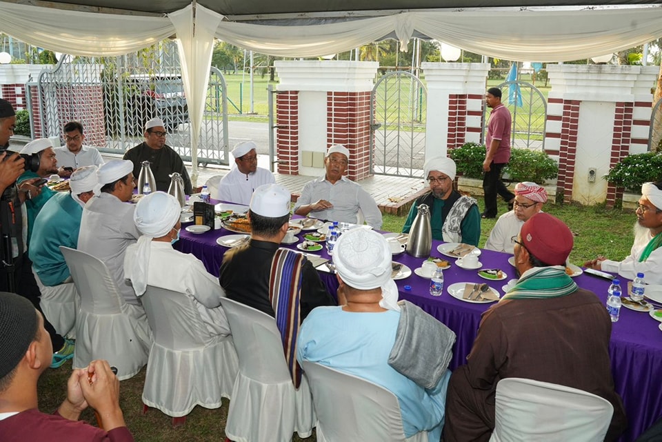 Institusi pondok sokong perjuangan PN bangunkan ummah – Muhyiddin