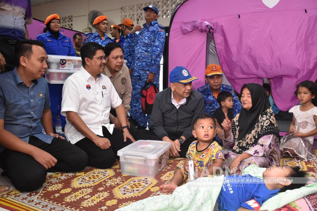 Penduduk tiga negeri diingatkan sedia hadapi banjir, air pasang besar