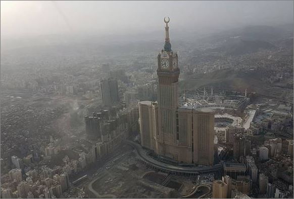 Hujan lebat diramal di Mekah, salji di utara Arab Saudi