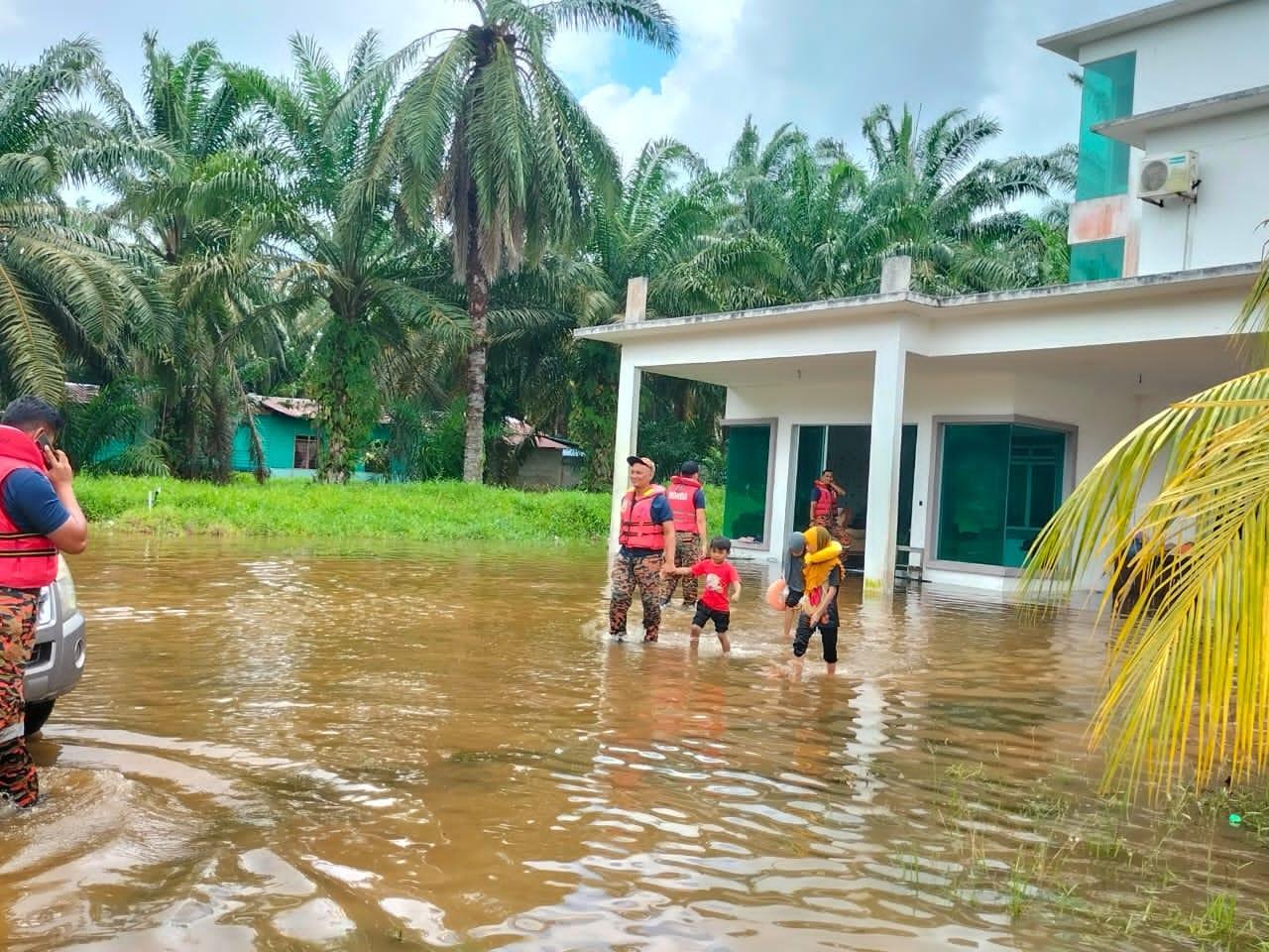 Jumlah mangsa banjir di 3 negeri berkurangan, 43,667 penduduk terjejas di Johor