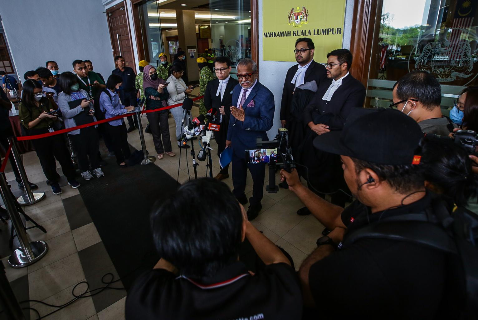 Keputusan audit 1MDB: “Najib bersyukur, lega” – Shafee