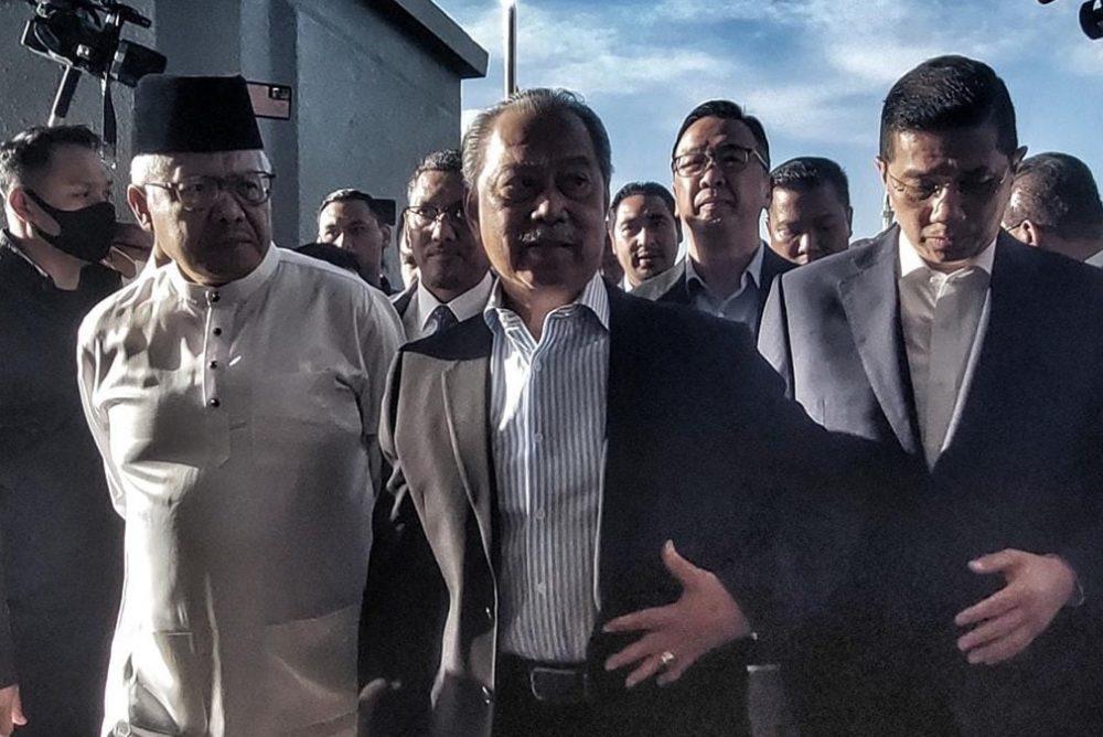 Muhyiddin tarik balik permohonan pindah kes ke Mahkamah Tinggi