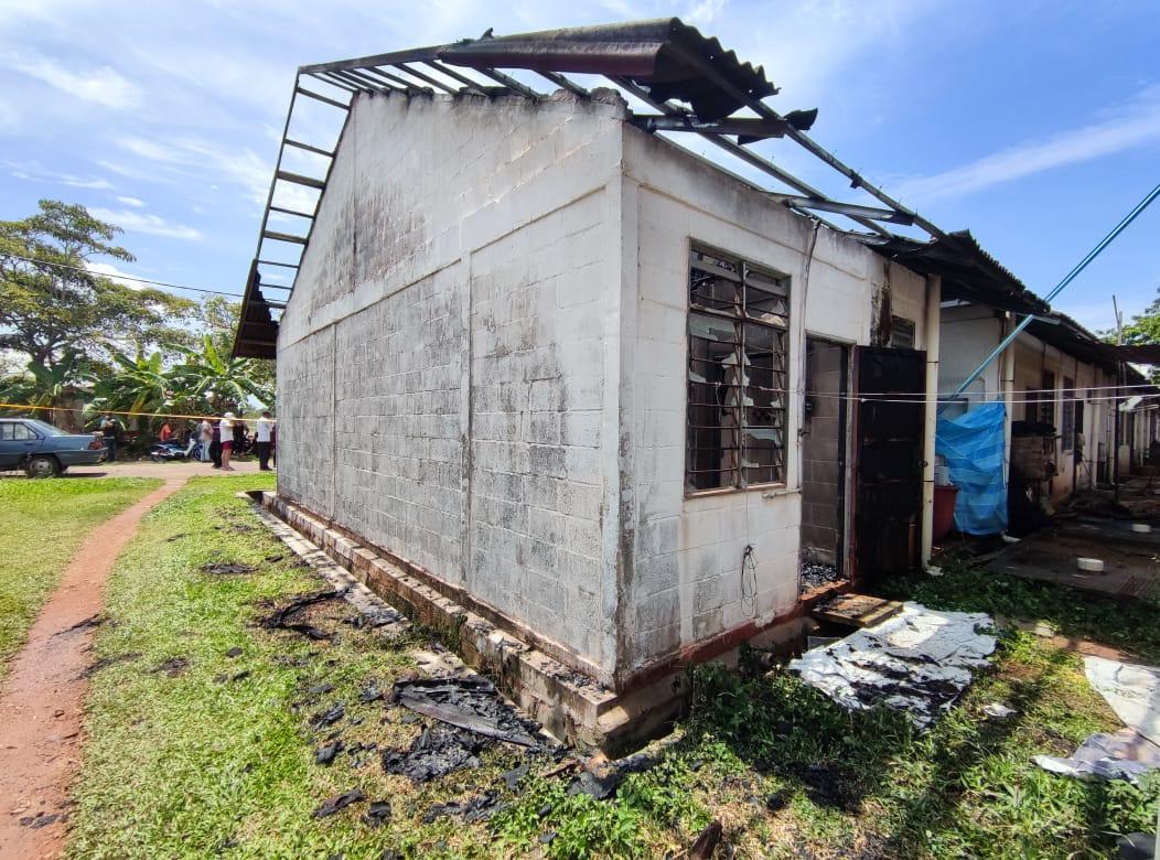 Dua beradik melecur dalam kebakaran rumah di Pengerang