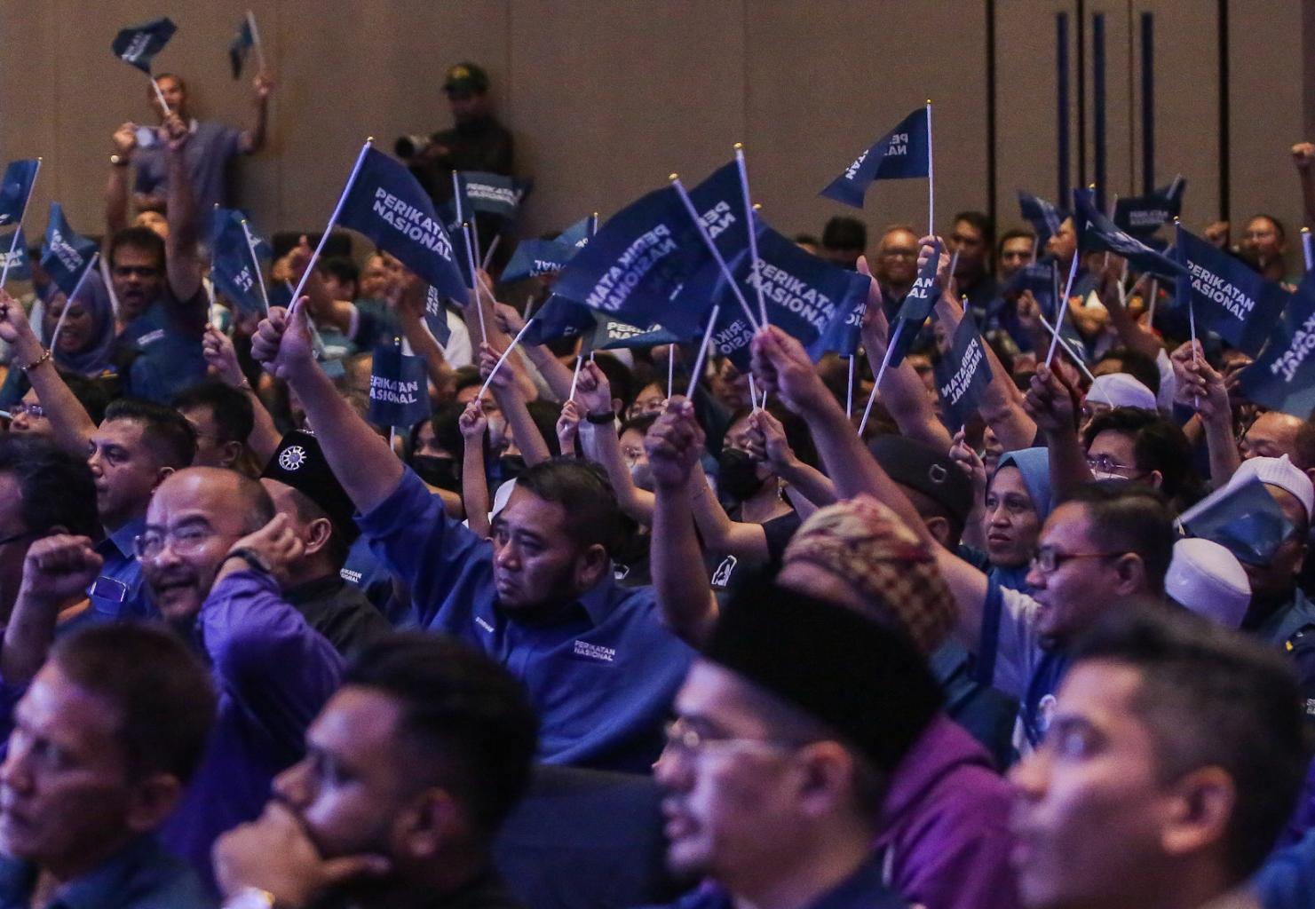 PN janji elaun sehingga 3 bulan gaji untuk penjawat awam Selangor